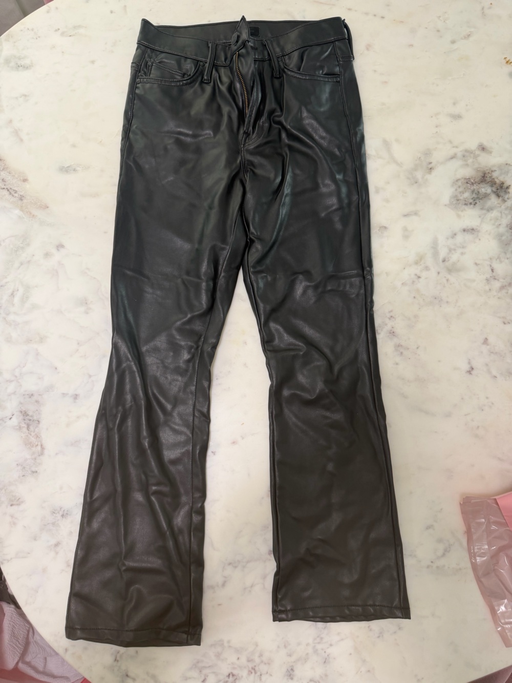 Woman’s pants Subcategory Identification